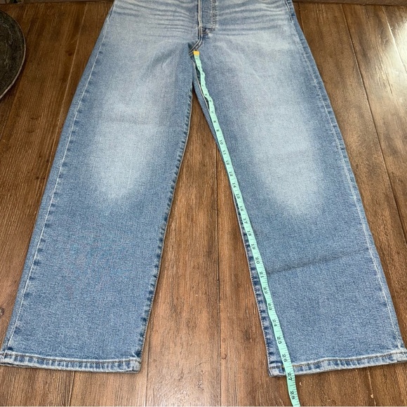LEVI'S HIGH WAISTED RIBCAGE STRAIGHT ANKLE BLUE JEANS Sz 30 - Picture 10 of 11